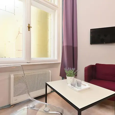 Purple Acacia A4 Apartament Budapeszt